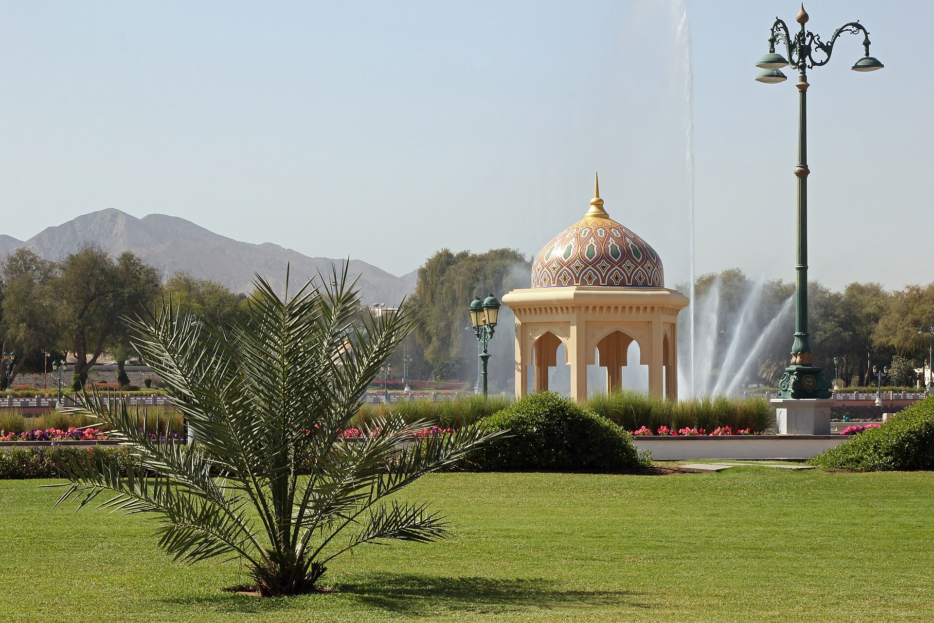 Gardens and palm trees at Qurum Natural Park, Muscat